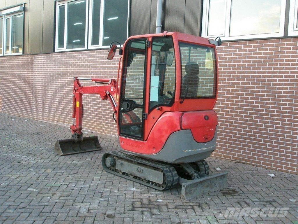 Yanmar SV17 小型挖掘机