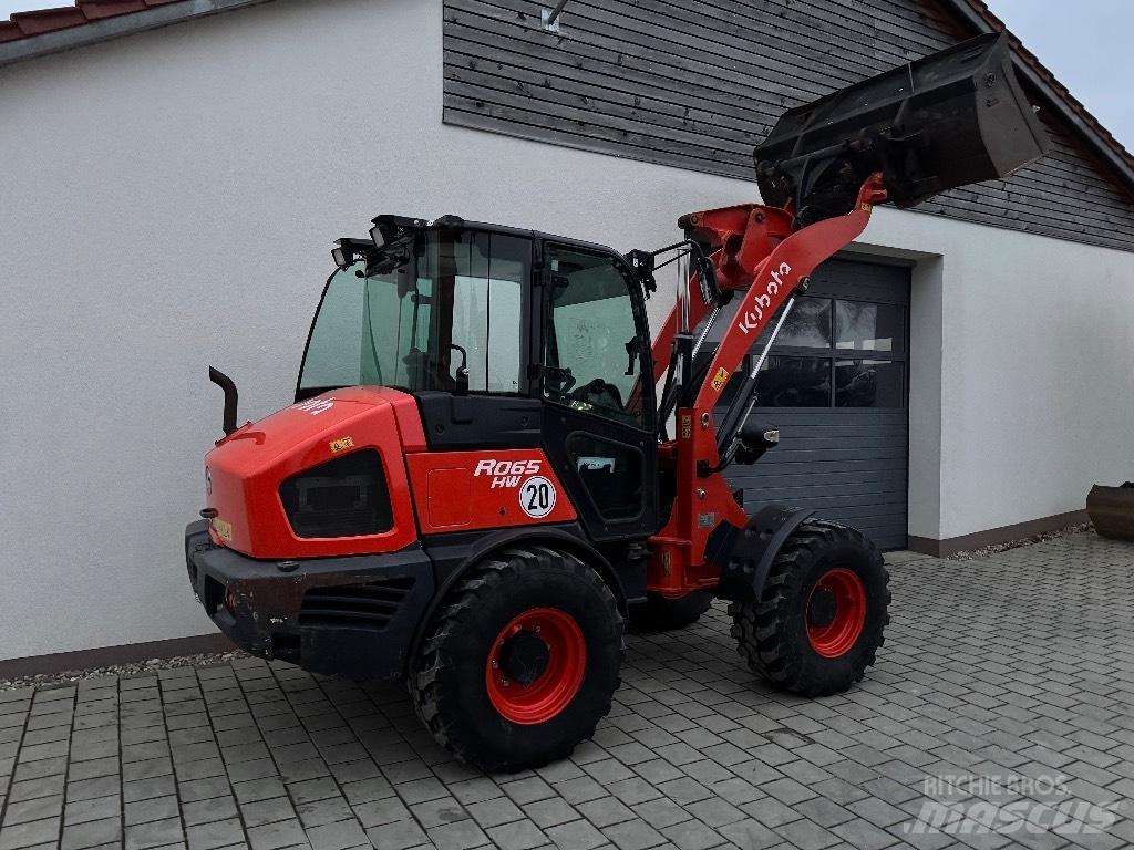 Kubota R 065 轮式装载机