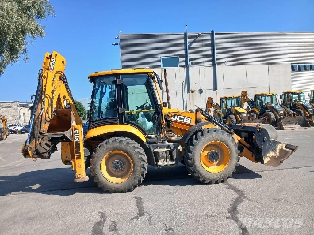 JCB 4 CX ProAEC 反铲装载机