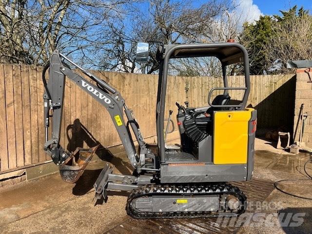 Volvo EC 18 E 小型挖掘机
