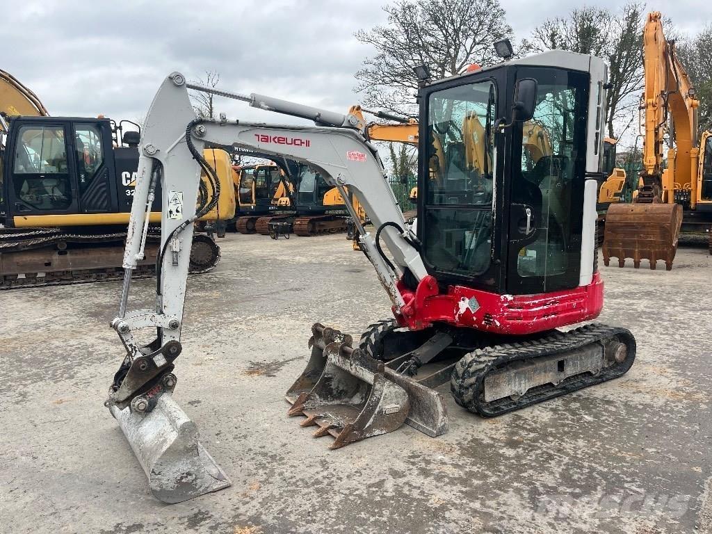 Takeuchi TB 23 R 小型挖掘机