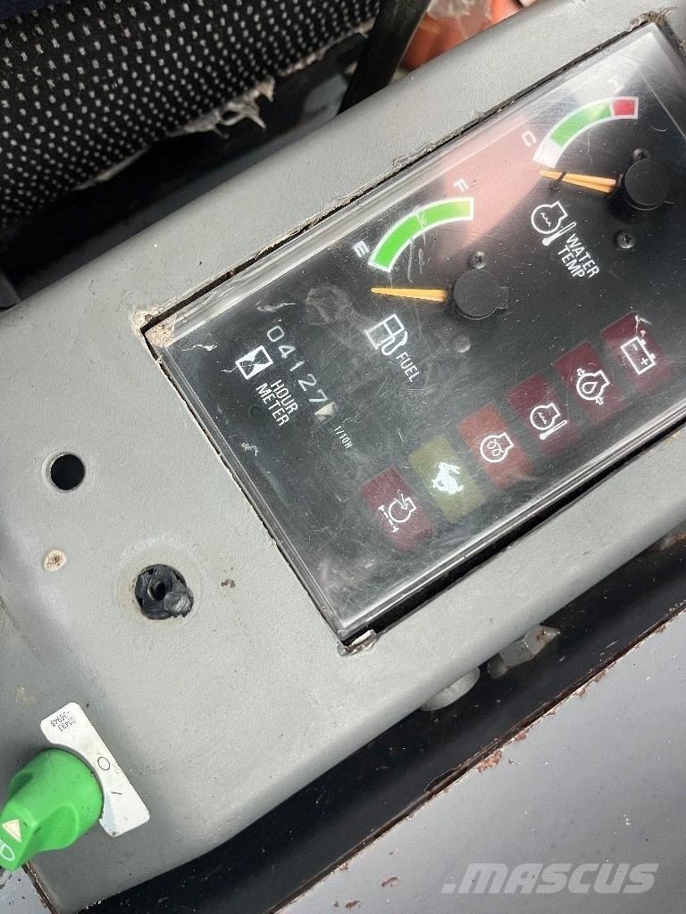 Takeuchi TB 23 R 小型挖掘机
