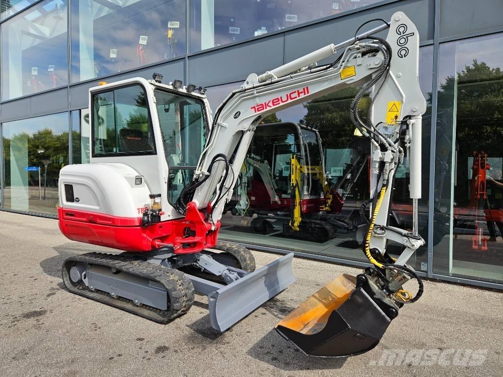 Takeuchi TB 230 小型挖掘机