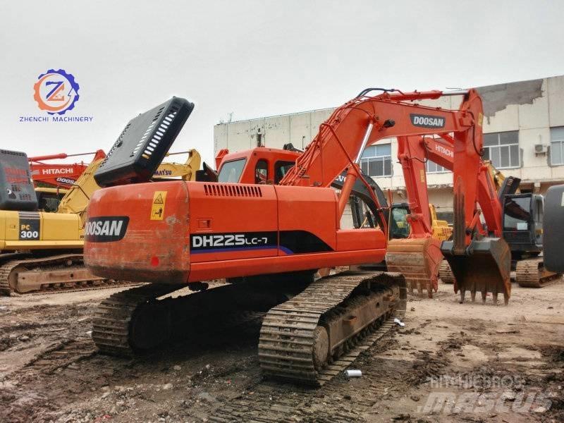 Doosan DH 225 LC-7 履带挖掘机