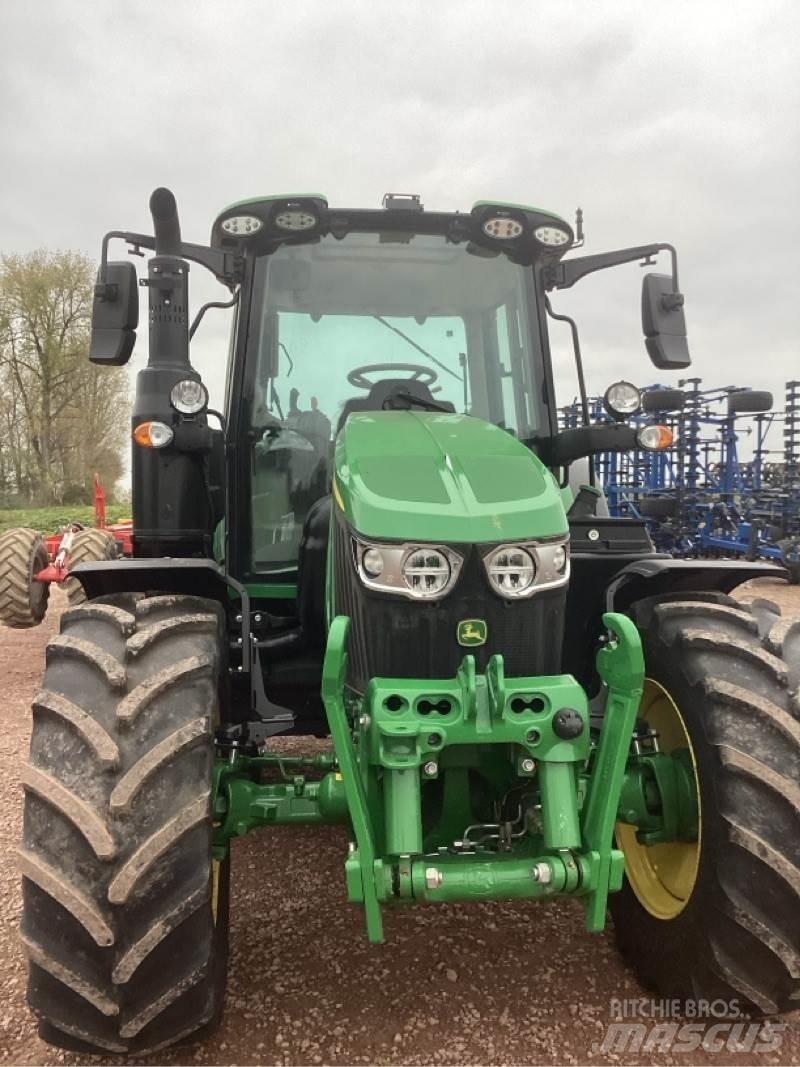 John Deere 6120M 拖拉机/农用车