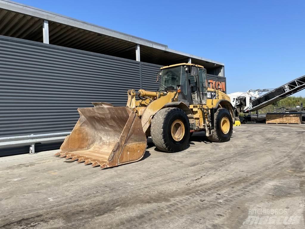 CAT 966H 轮式装载机