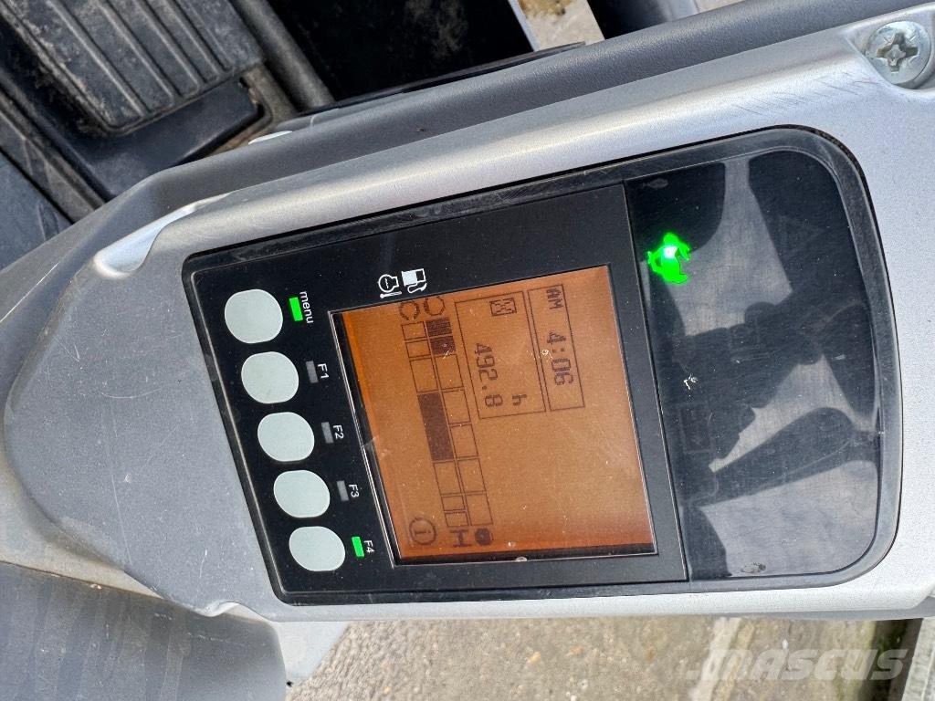 Yanmar SV17VT (01303) 小型挖掘机