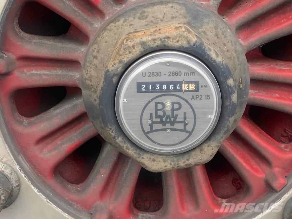 Schwarzmüller RH100 低平板半挂车