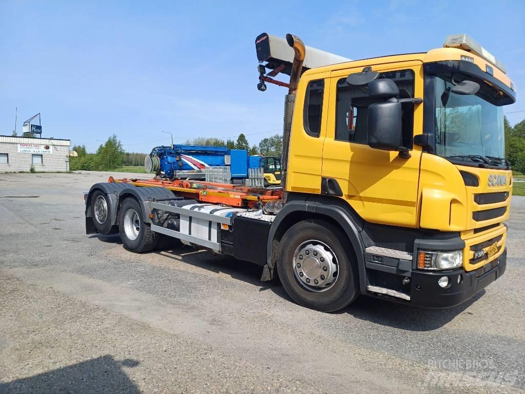 Scania P 370 工程吊钩车