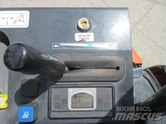 Hitachi ZX19 U-6 小型挖掘机