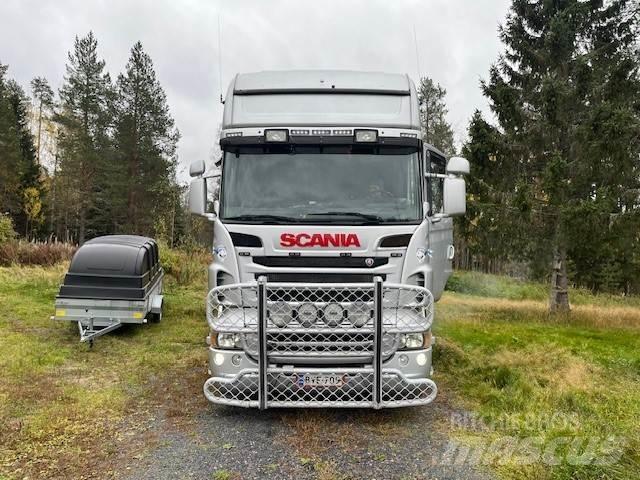 Scania R 560 6*2 平板栏板货车