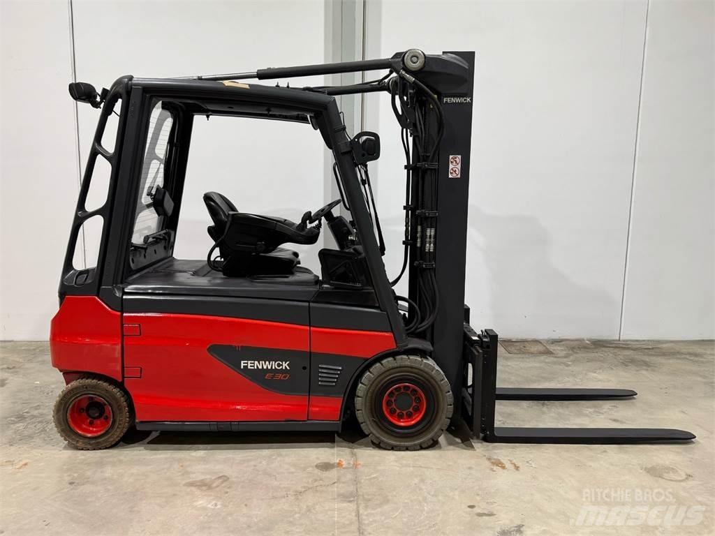 Linde E30L 01 电动叉车