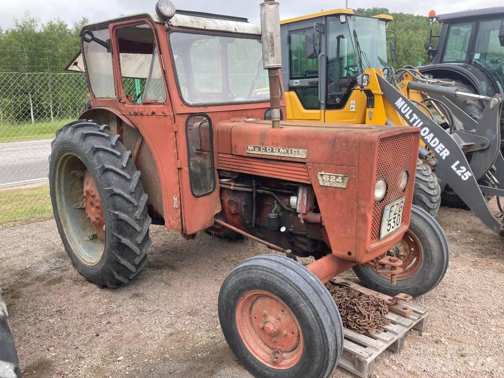 McCormick 624 拖拉机/农用车