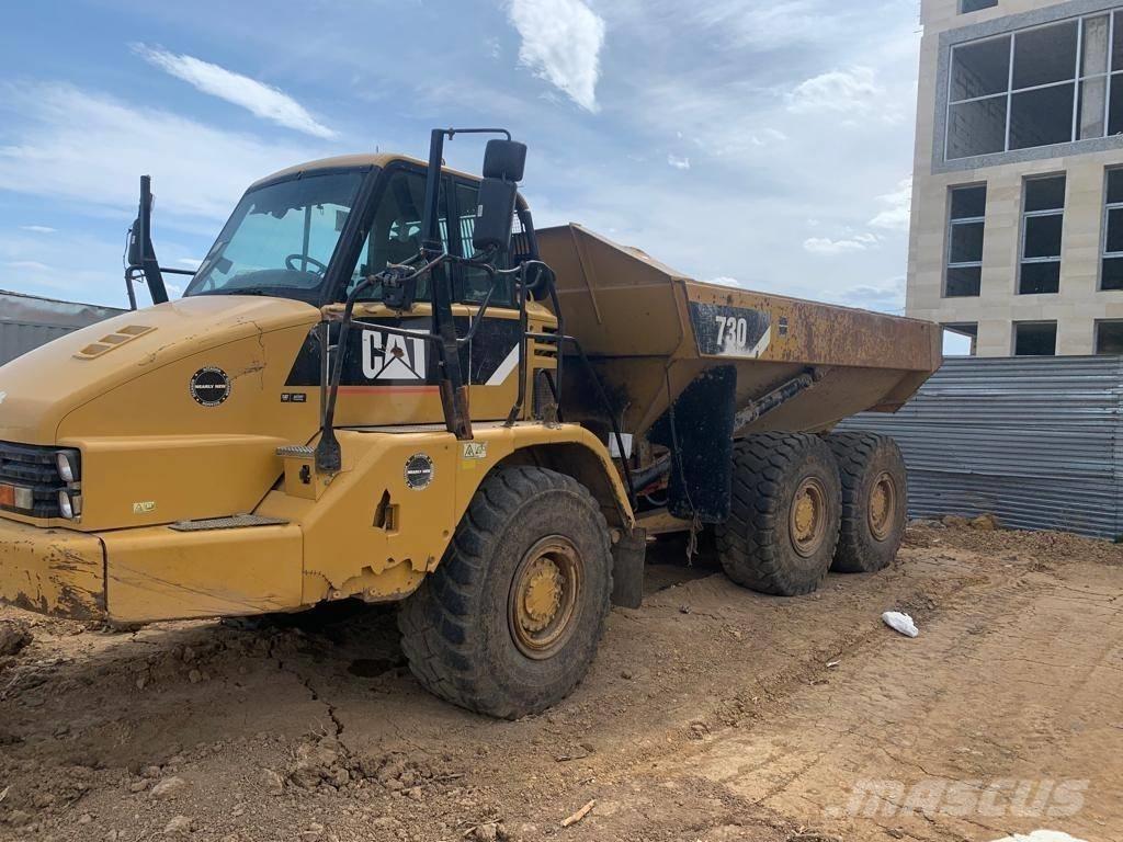 CAT 730 铰接式自卸车