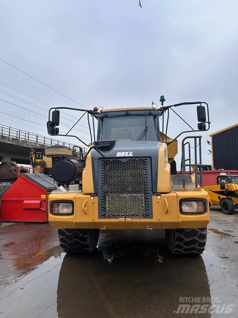 Bell B 40 D 铰接式自卸车