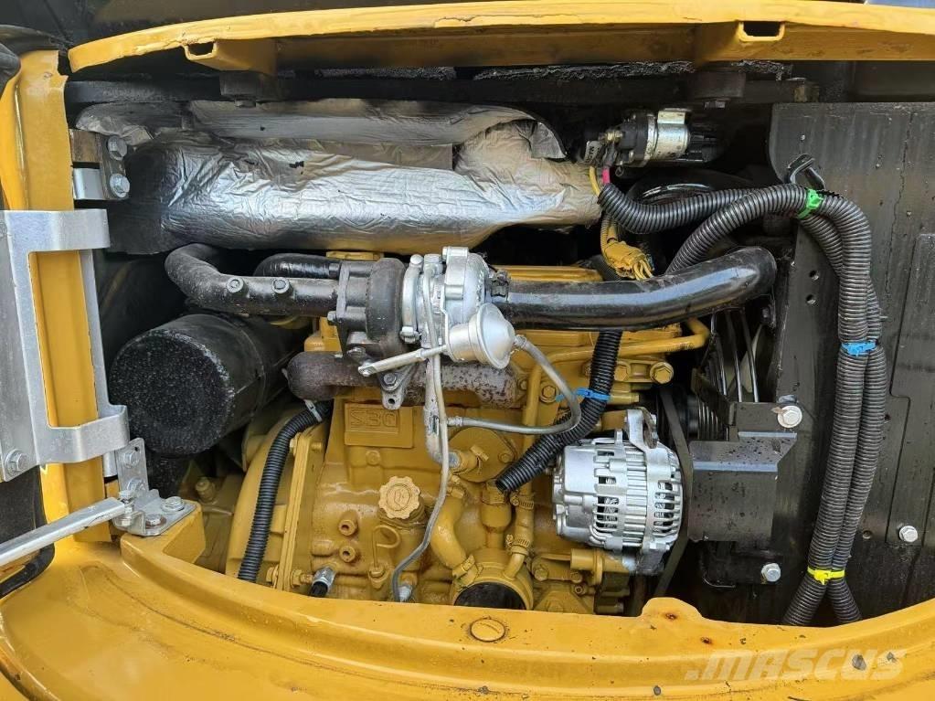 CAT 303.5 E 小型挖掘机