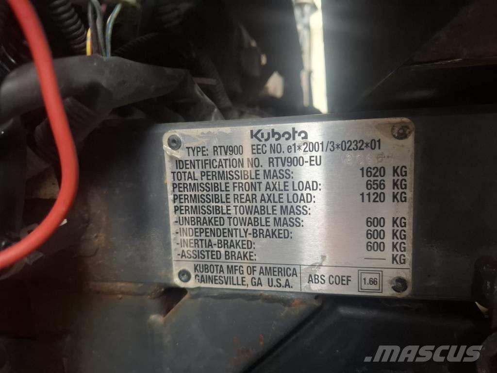 Kubota RTV 900 多功能车