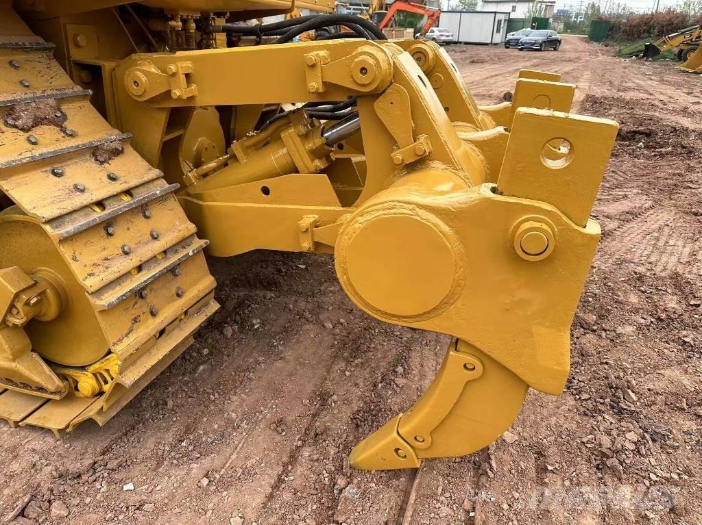 CAT D8R 履带式推土机