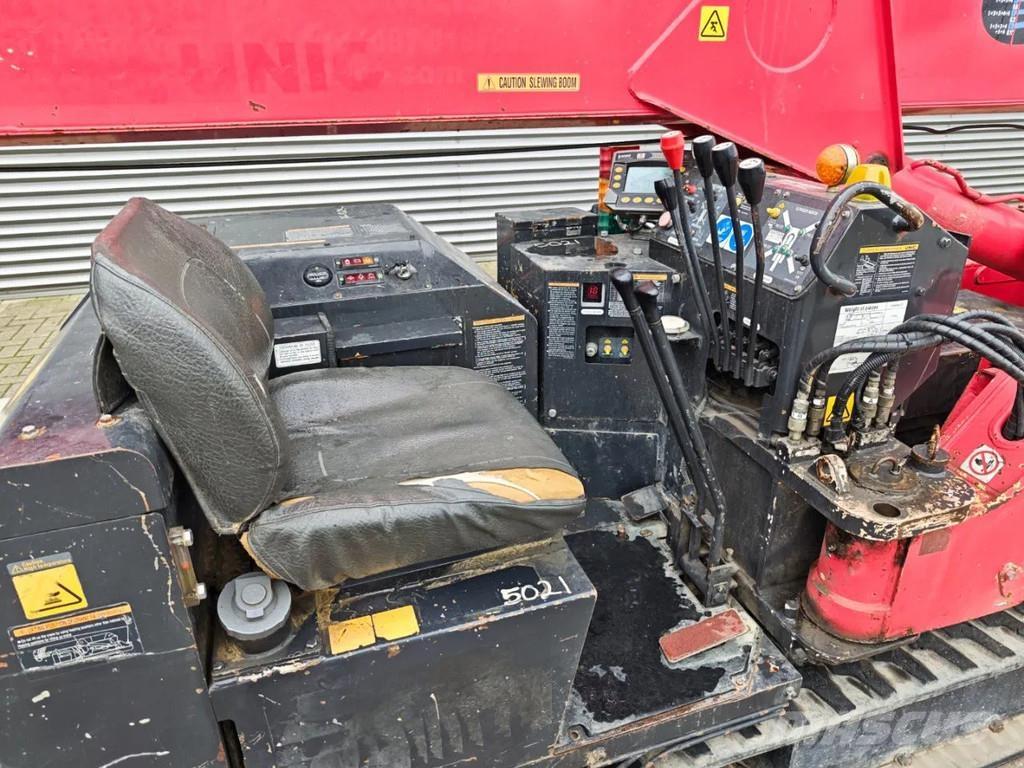 Unic URW 506 CDE 履带起重机