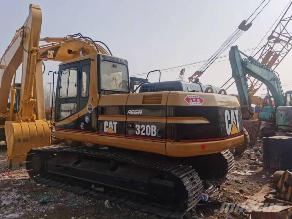 CAT 320BL 履带挖掘机