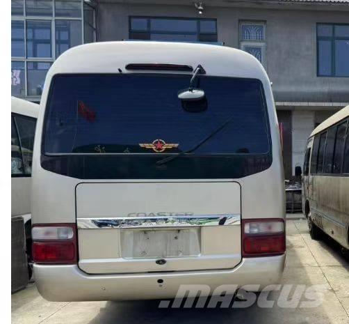 Toyota Coaster Bus 迷你巴士