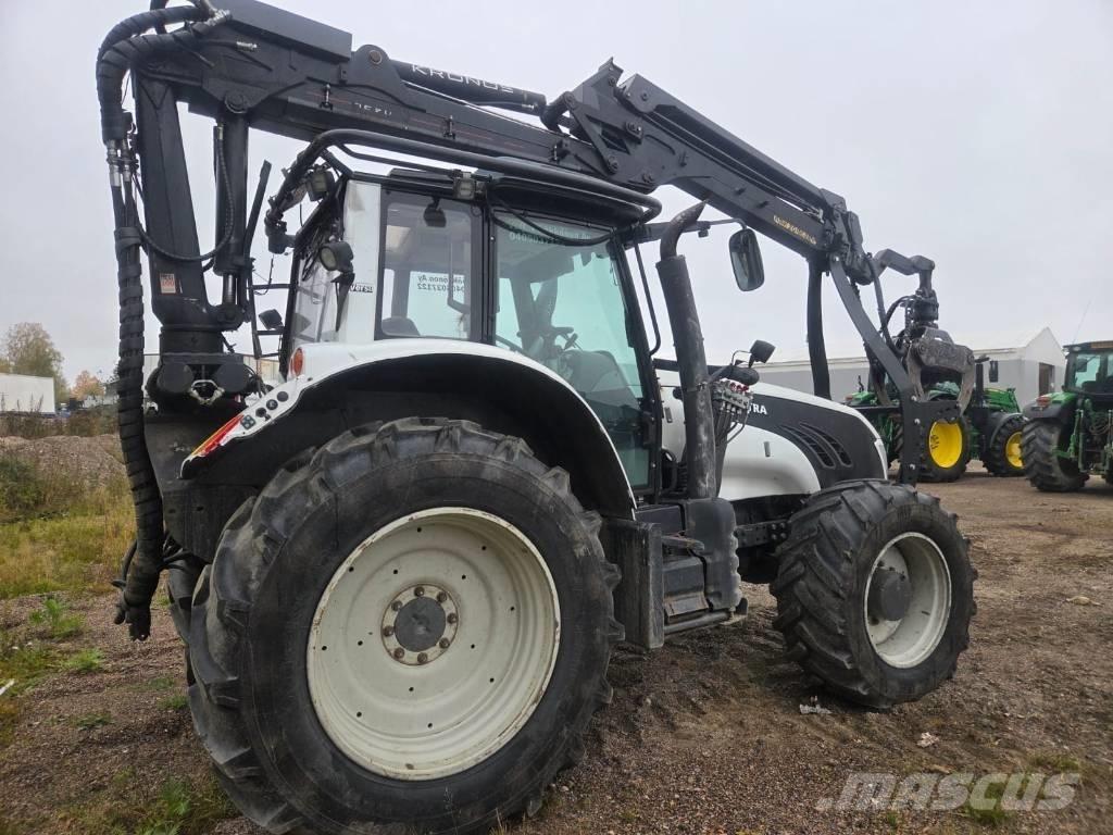 Valtra T 163 拖拉机/农用车