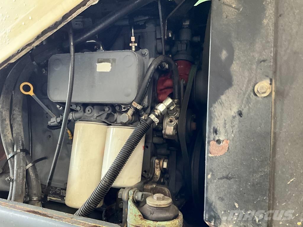 Terex TW 85 轮式挖掘机