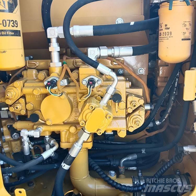 CAT 312 D 履带挖掘机