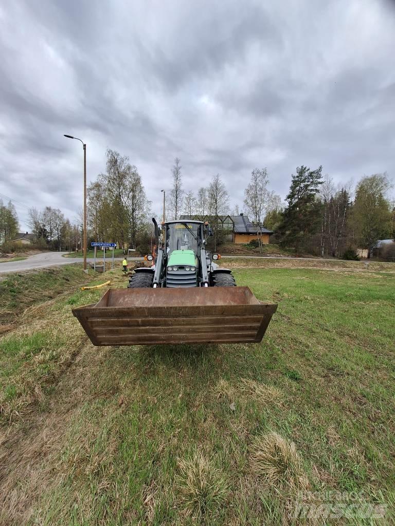 Lännen 8600 E 反铲装载机