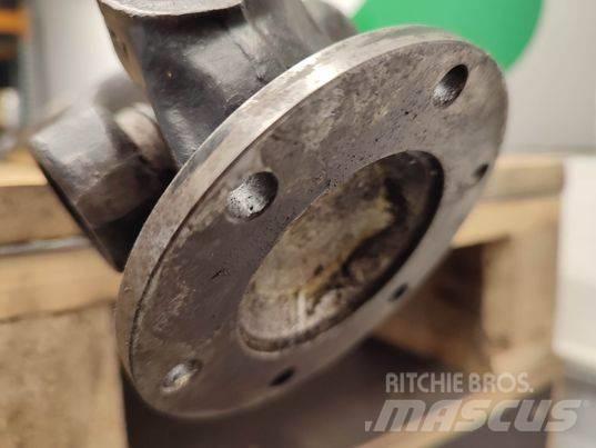 Atlas AR 65 shaft 传动装置