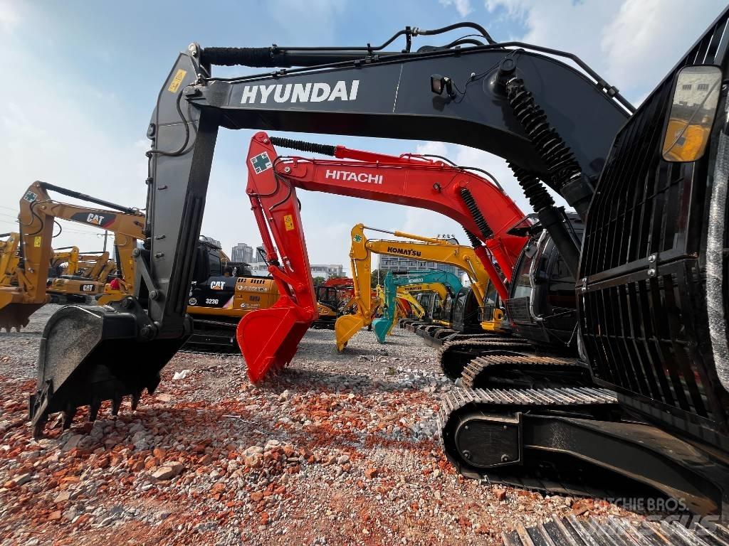 Hyundai HX 220 履带挖掘机