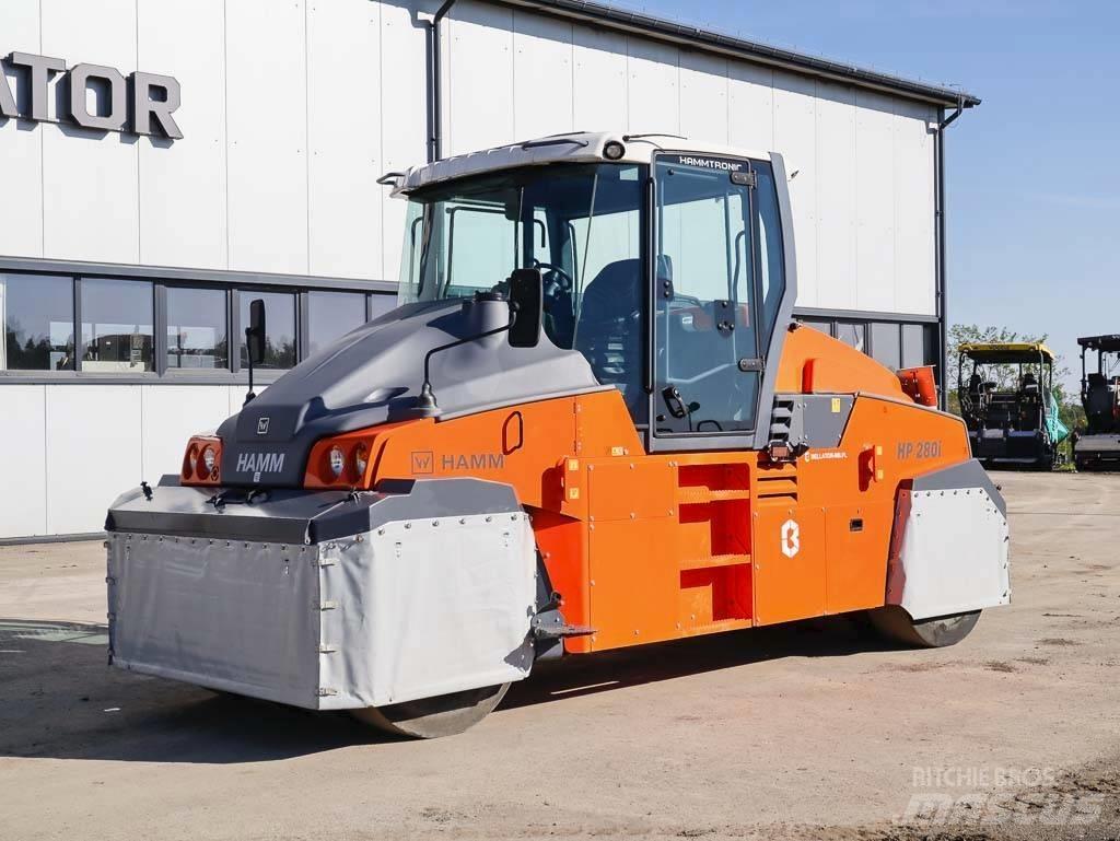 Hamm HP 280 i 胶轮压路机