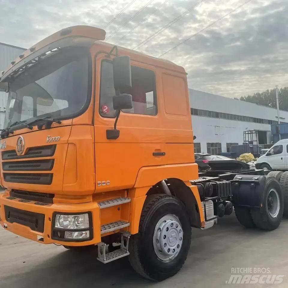 Shacman F3000 6X4 牵引车