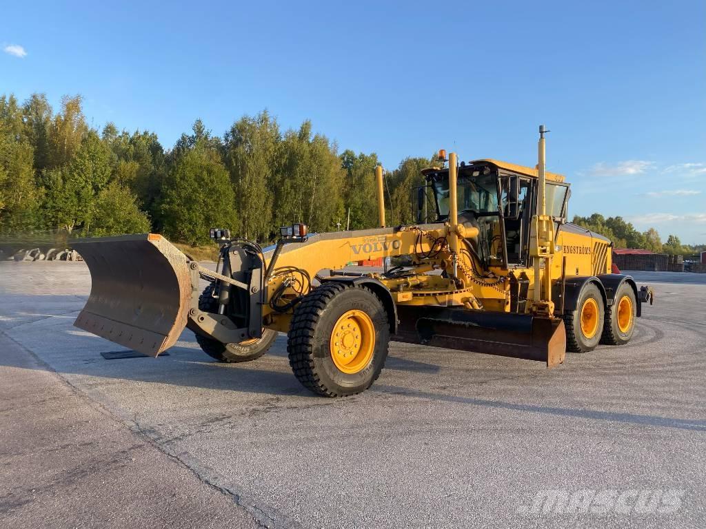 Volvo G 946 平地机/推土机