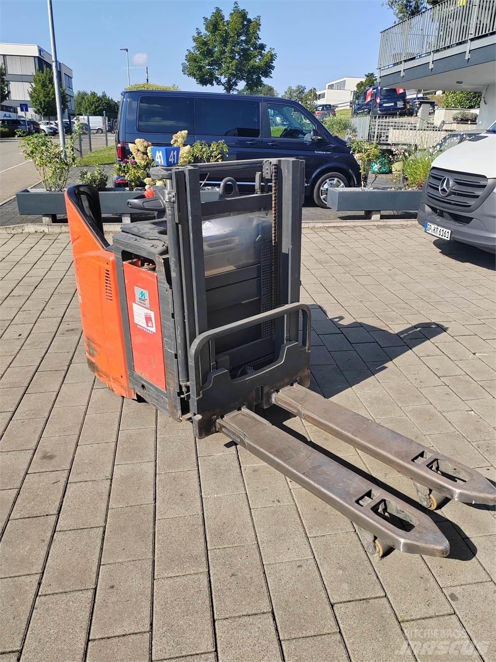 Linde L12 LHP SP 手推堆垛车
