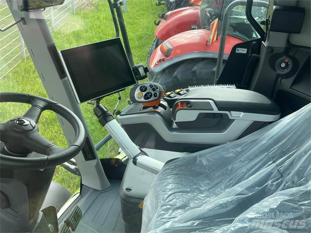 CLAAS 7700 TT 联合收割机