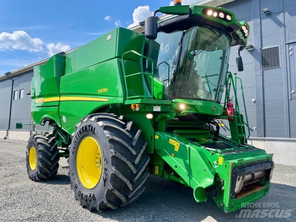 John Deere S 670 i 联合收割机