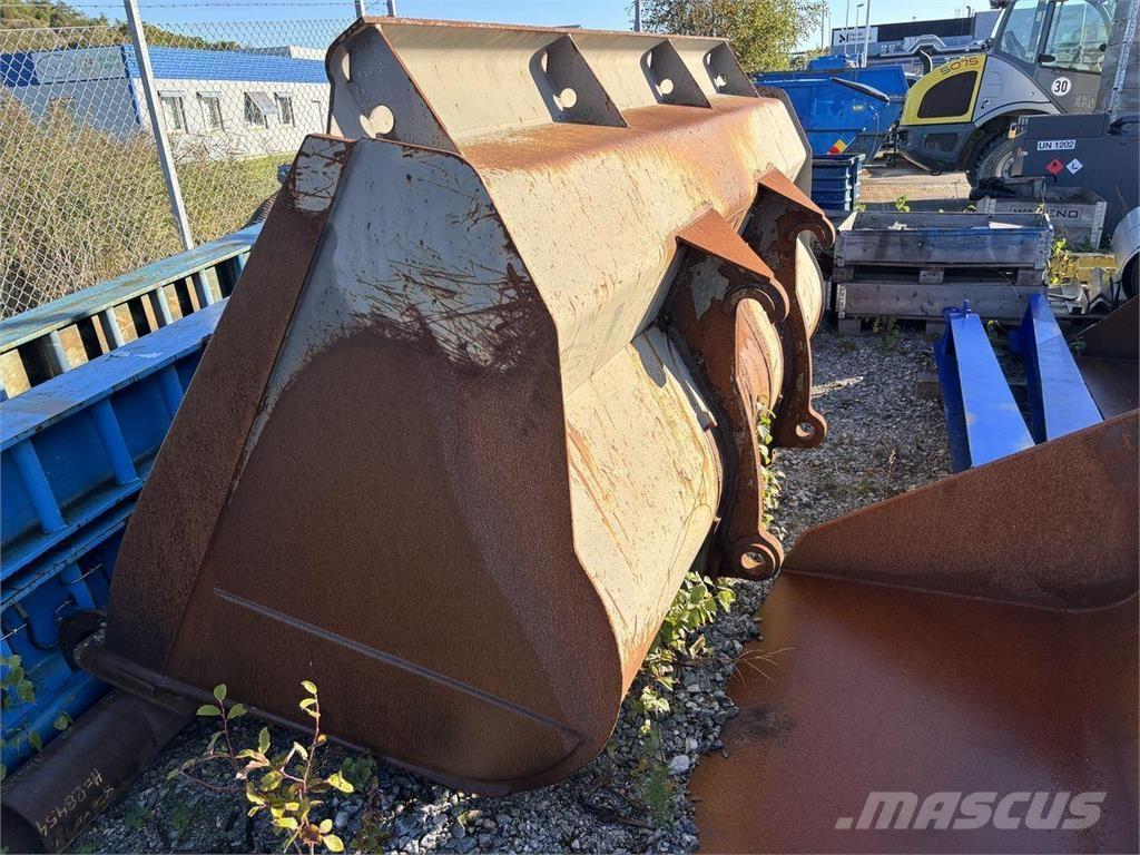 Liebherr L566 轮式装载机