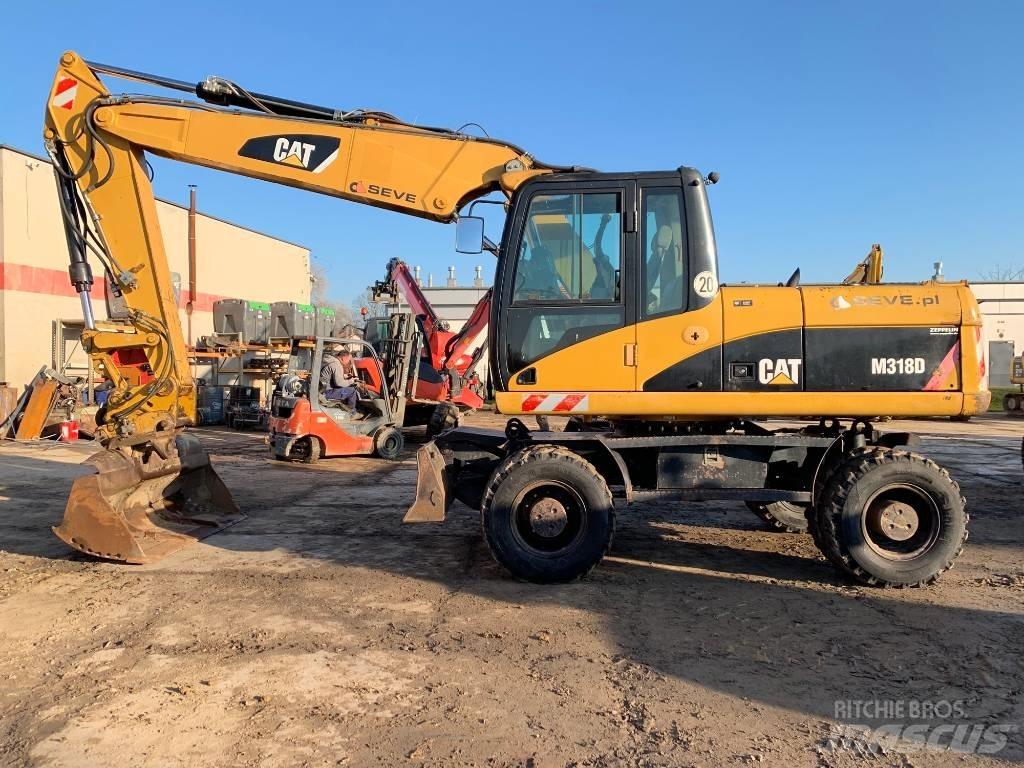 CAT M 318 D 轮式挖掘机