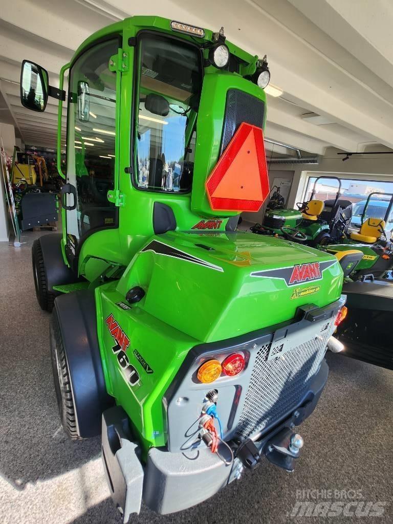 Avant 760 I 滑移装载机