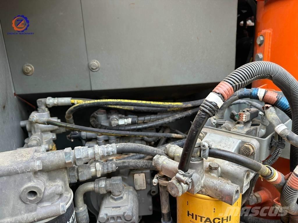 Hitachi ZX 130-5A 中型挖掘机