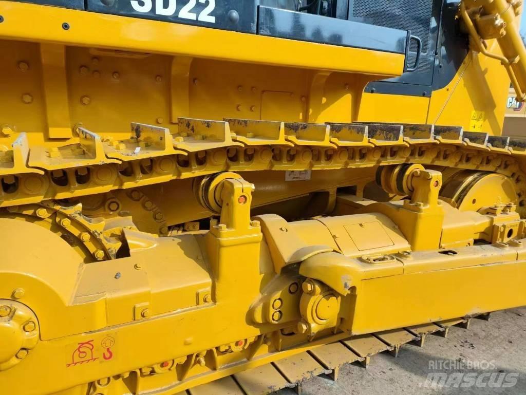Shantui sd22 履带式推土机