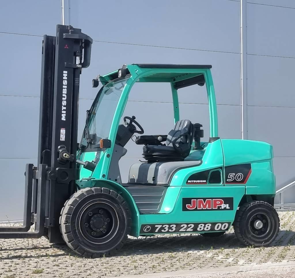Mitsubishi FD50NT 柴油叉车