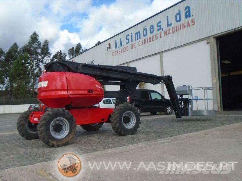 Manitou 180 ATJ E3 曲臂高空工作平台