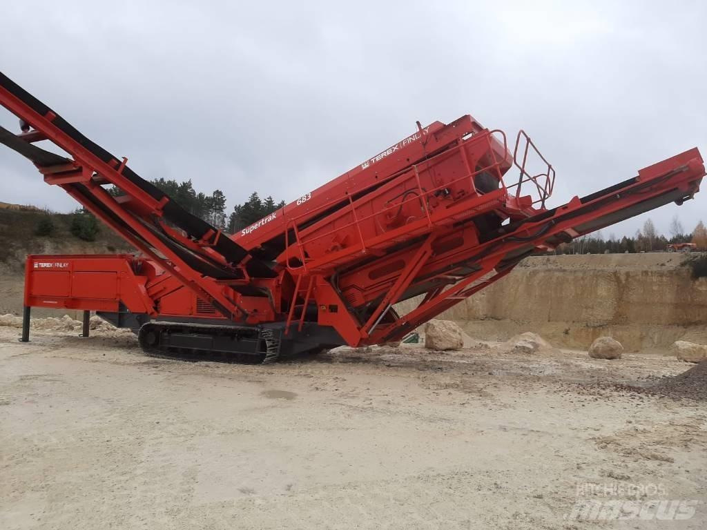 Terex Finlay 683 移动式筛分机