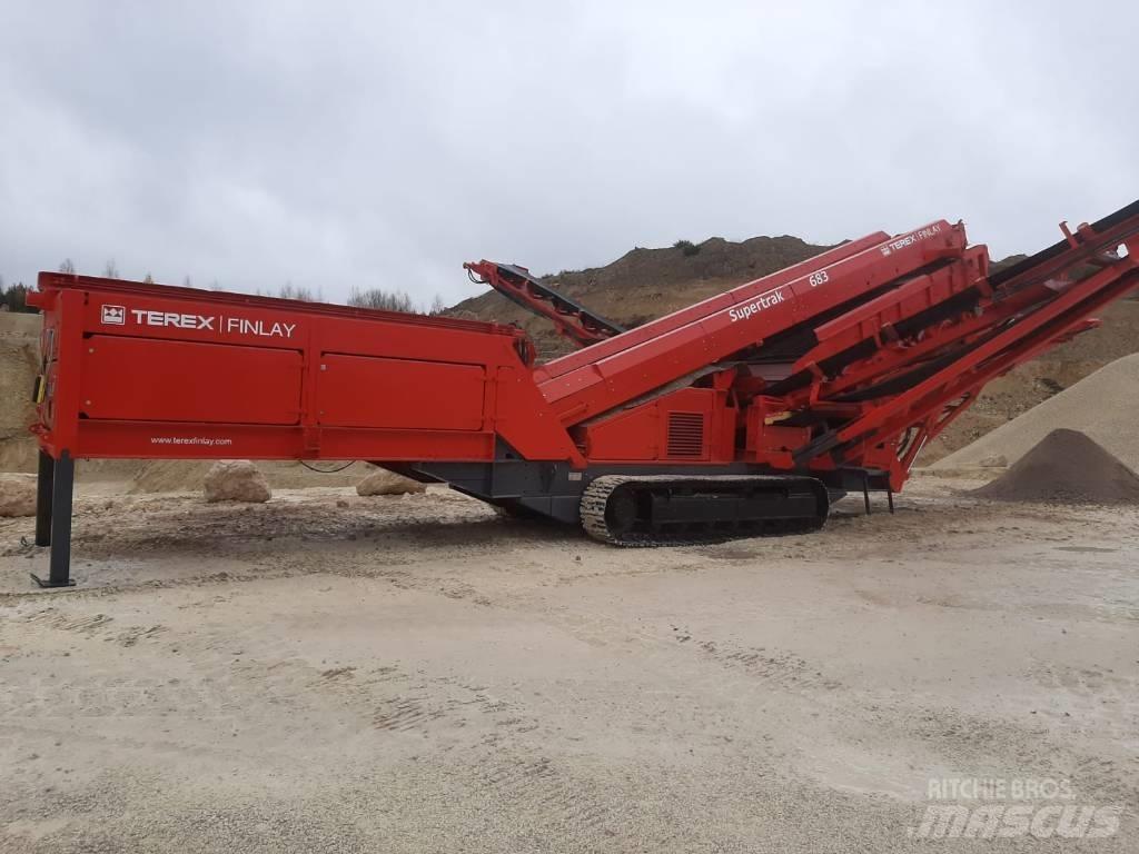 Terex Finlay 683 移动式筛分机