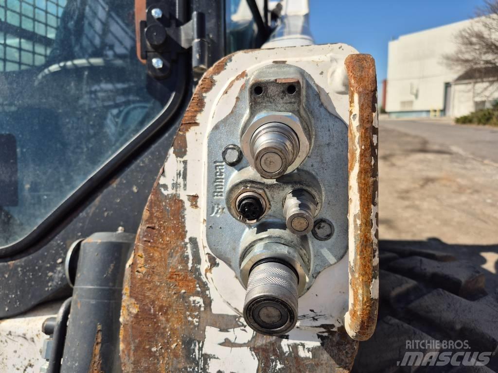Bobcat S 770 滑移装载机