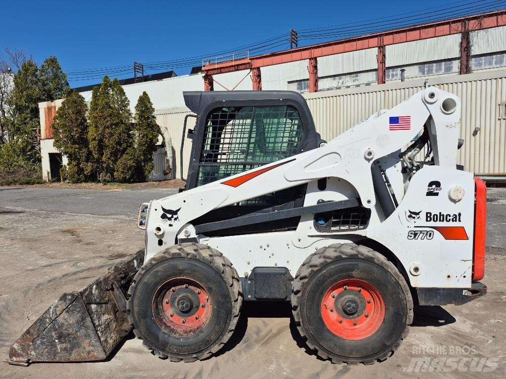 Bobcat S 770 滑移装载机