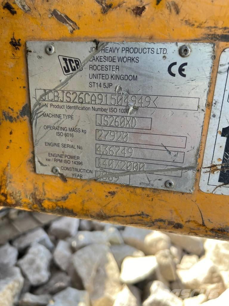 JCB JS 260 XD 履带、链条和底盘