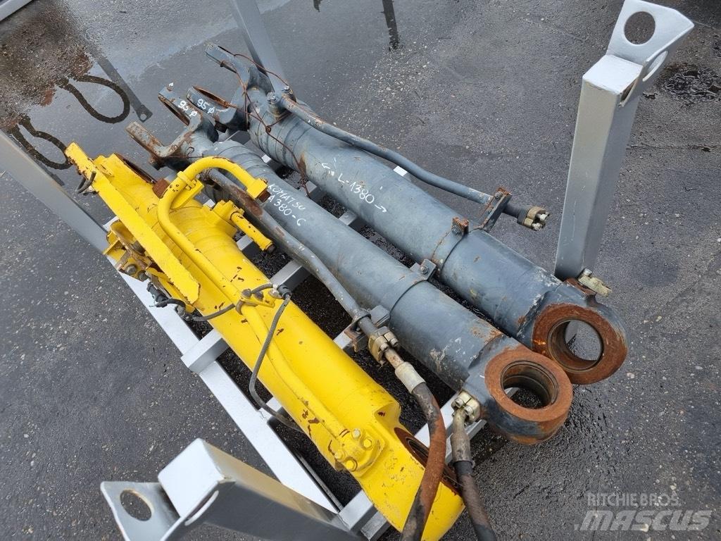 Komatsu WA380-6 液压